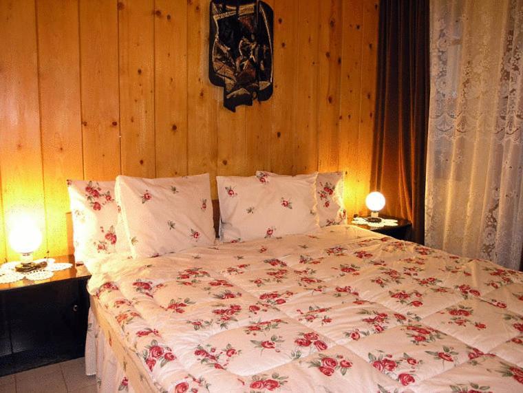 Hotel Vesta Kazanlŭk Exteriér fotografie